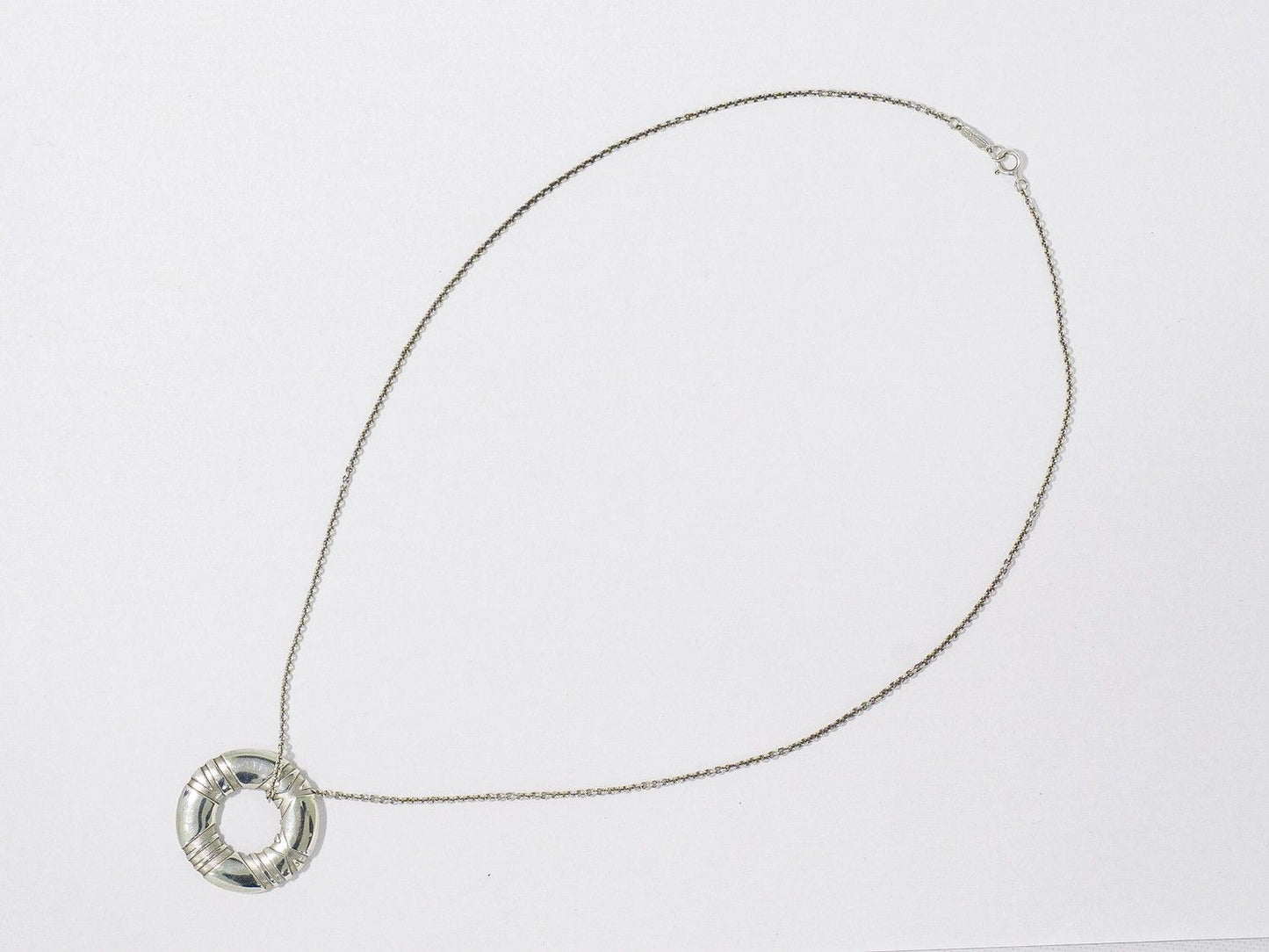 Tiffany & Co Atlas Circle 925 Necklace Pendant Silver — view 2
