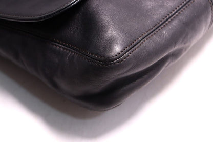 Chanel No 5 CC Logo Leather Shoulder Bag — view 4