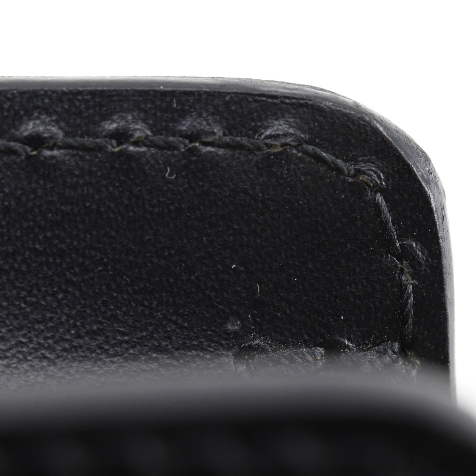 Louis Vuitton Pochette Homme Epi Leather Black Second Bag — view 8