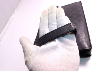 Louis Vuitton Damier Infini Stand Pouch Leather Clutch — view 5