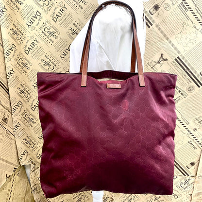 Gucci GG Nylon Tote Red