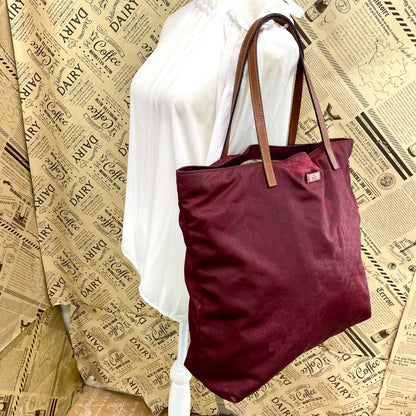 Gucci GG Nylon Tote Red — view 3