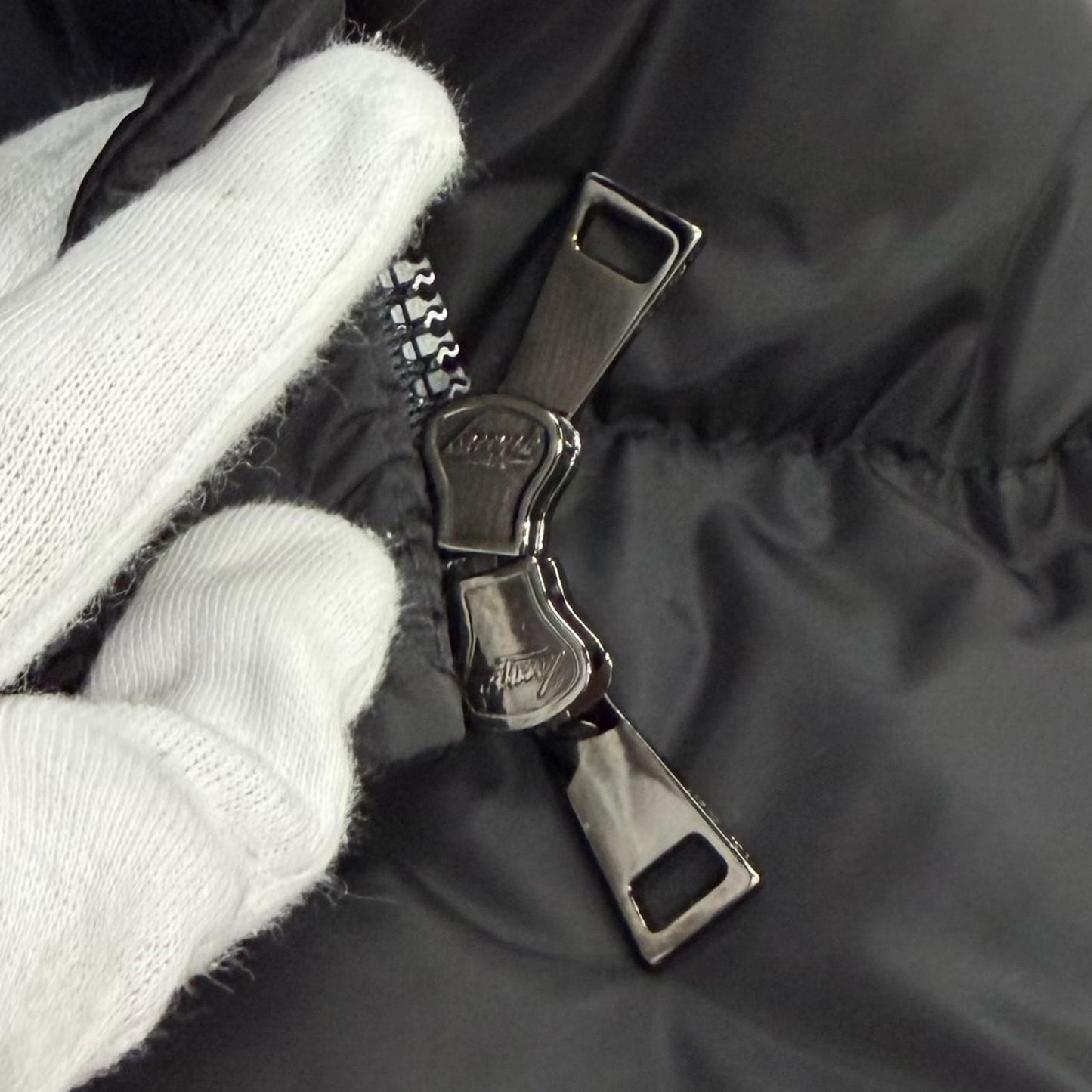 Moncler Agot Belt Hood Big Logo Patch Zip Up Jacket Coat Black 00 — view 8