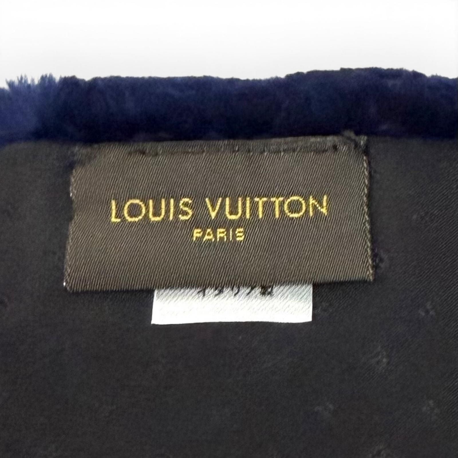 Louis Vuitton Beaver Silk Echarpe Shirred Darling Scarf Navy Red — view 8