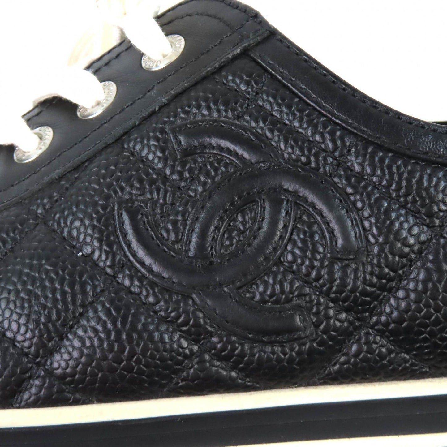 Chanel Caviar Leather CC Logo Quilted Low Cut Sneakers Black White — view 8