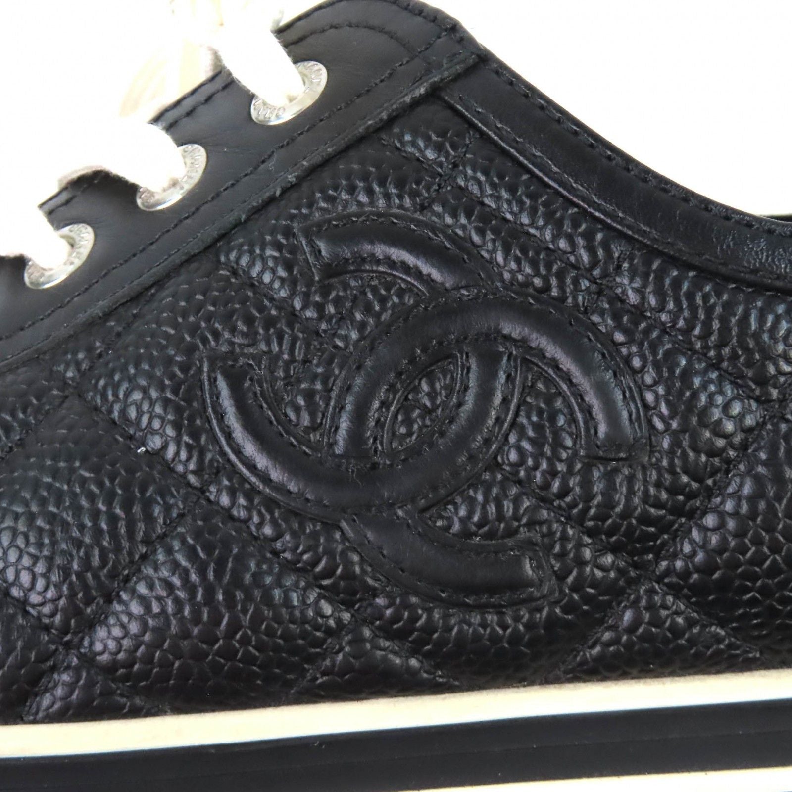 Chanel Caviar Leather CC Logo Quilted Low Cut Sneakers Black White — view 8