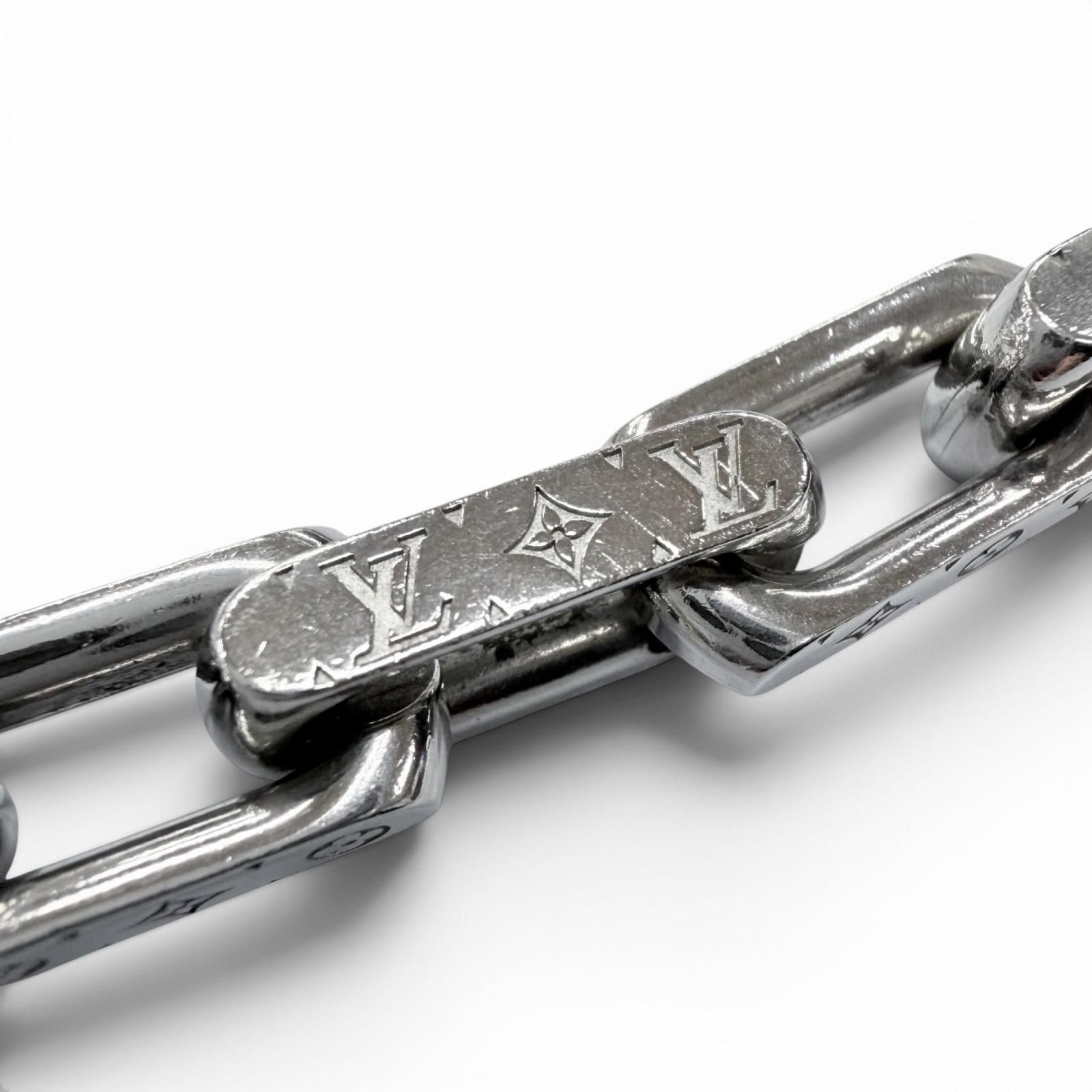 Louis Vuitton 2022 129800 Necklace — view 4