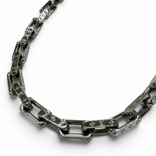 Louis Vuitton Collier Chain Monogram Necklace Silver