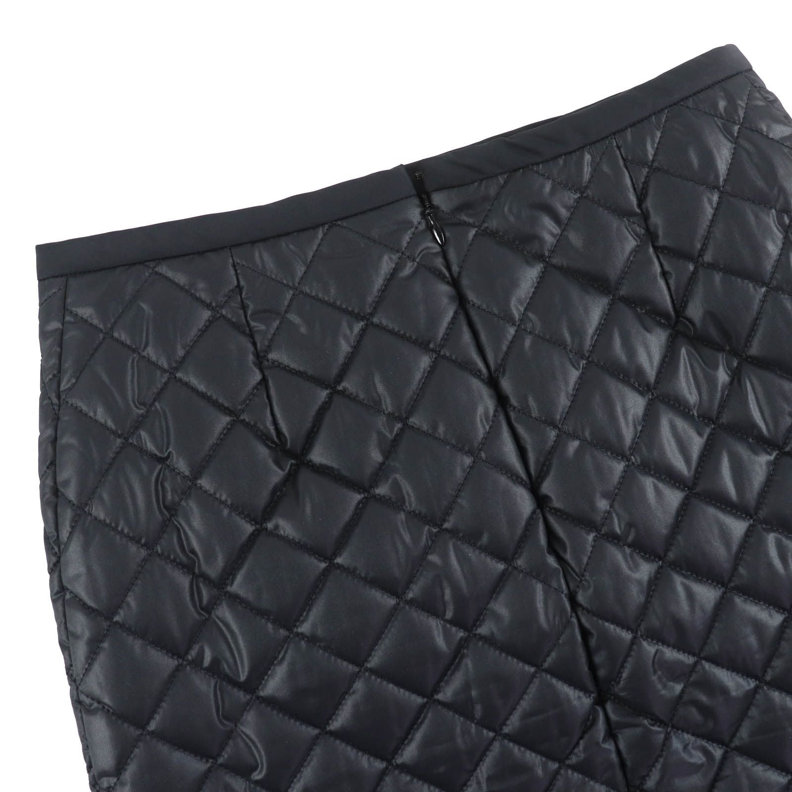 Louis Vuitton Quilted Skirt Tight Black 34 — view 4