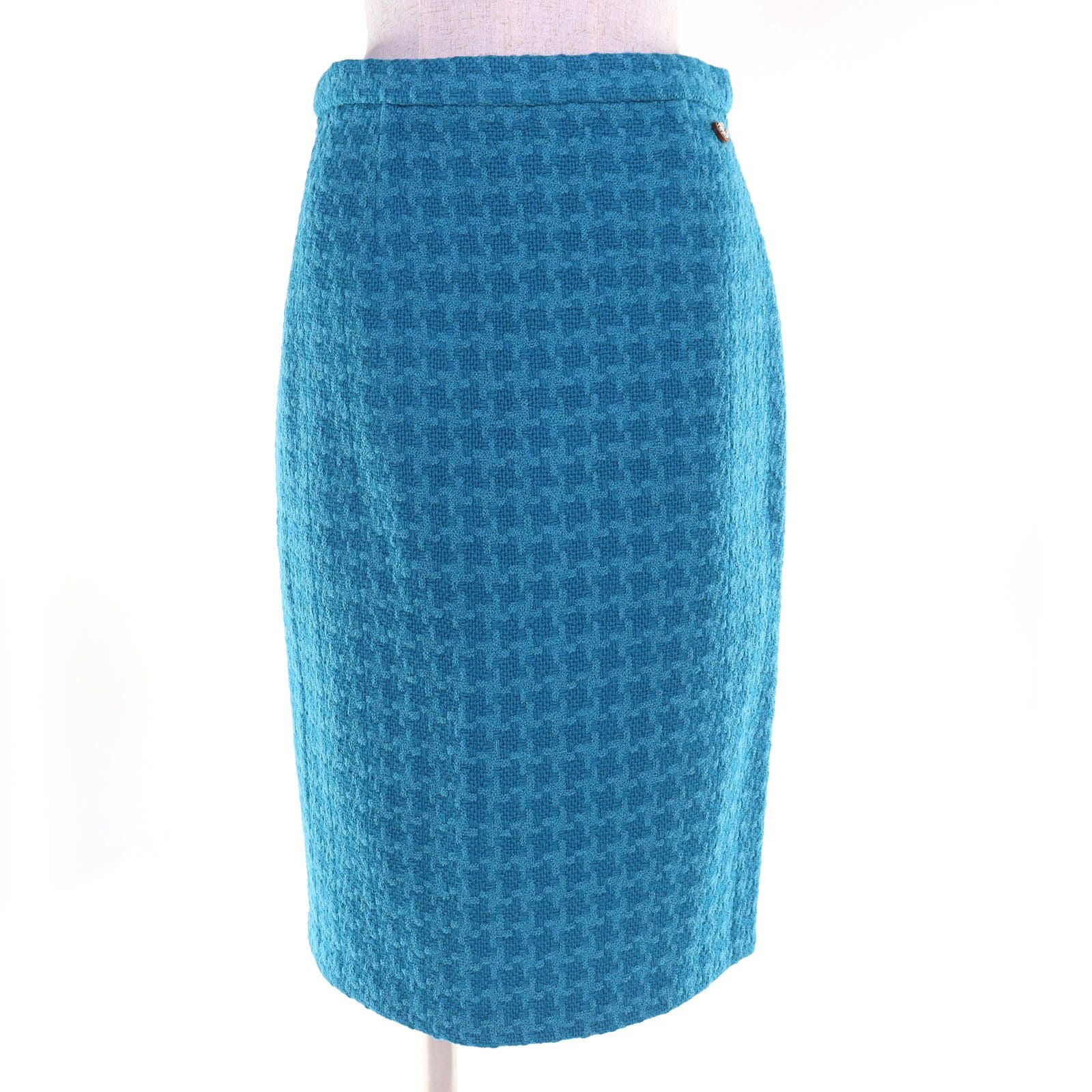 Chanel 19k Wool 100% CC Logo Flower Button Tweed Skirt Lining Blue 36