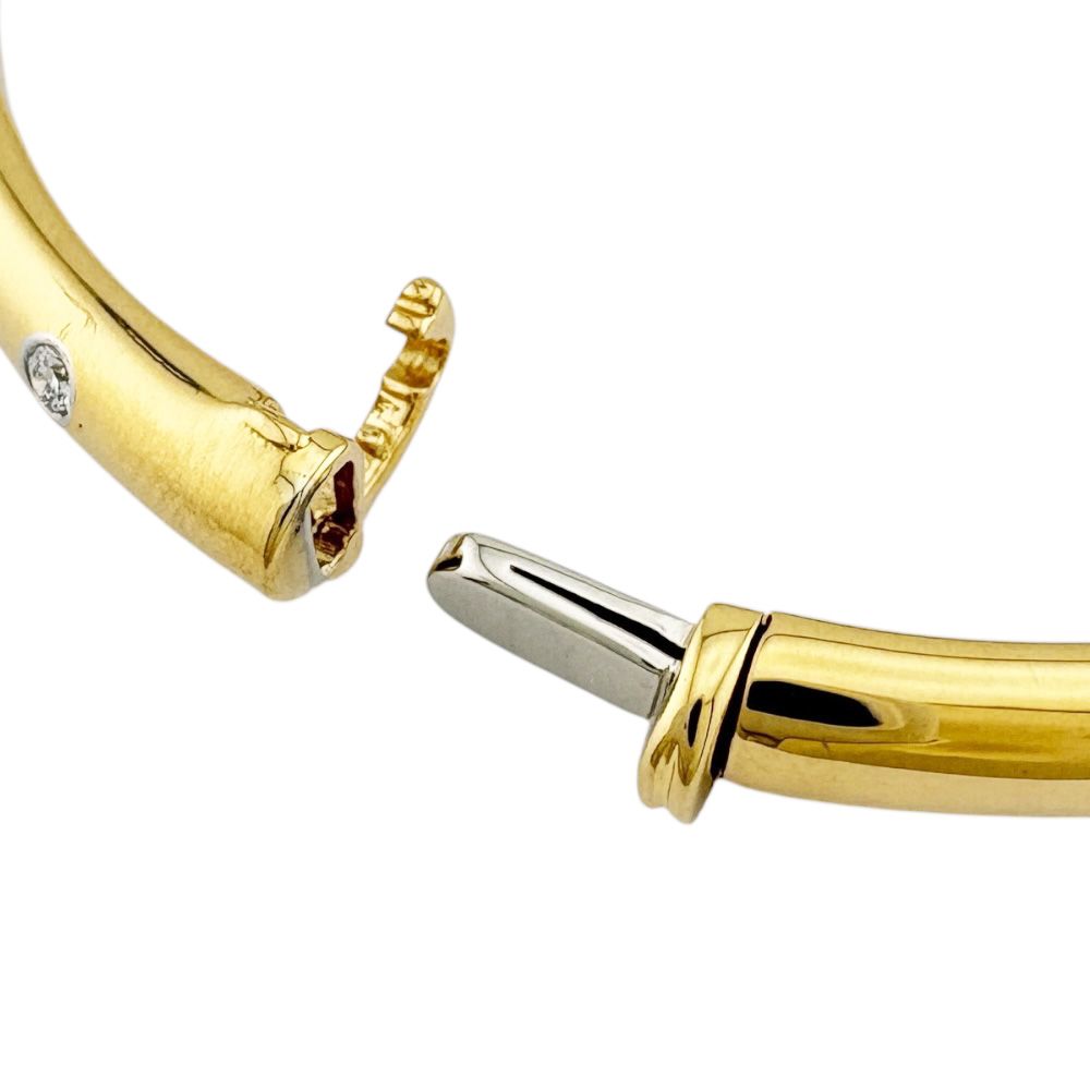 Tiffany & Co Dots Bangle 18k Gold Diamond Bracelet — view 7