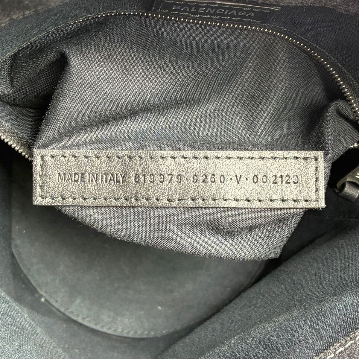 Balenciaga Wave XS Tote 2-Way — view 9