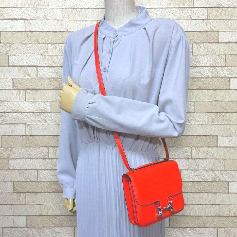 Hermes Constance III Mini Marble Lock Shoulder Bag Veau Epsom Orange — view 2