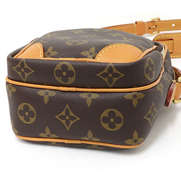 Louis Vuitton Amazon Shoulder Bag Monogram Canvas Brown — view 4