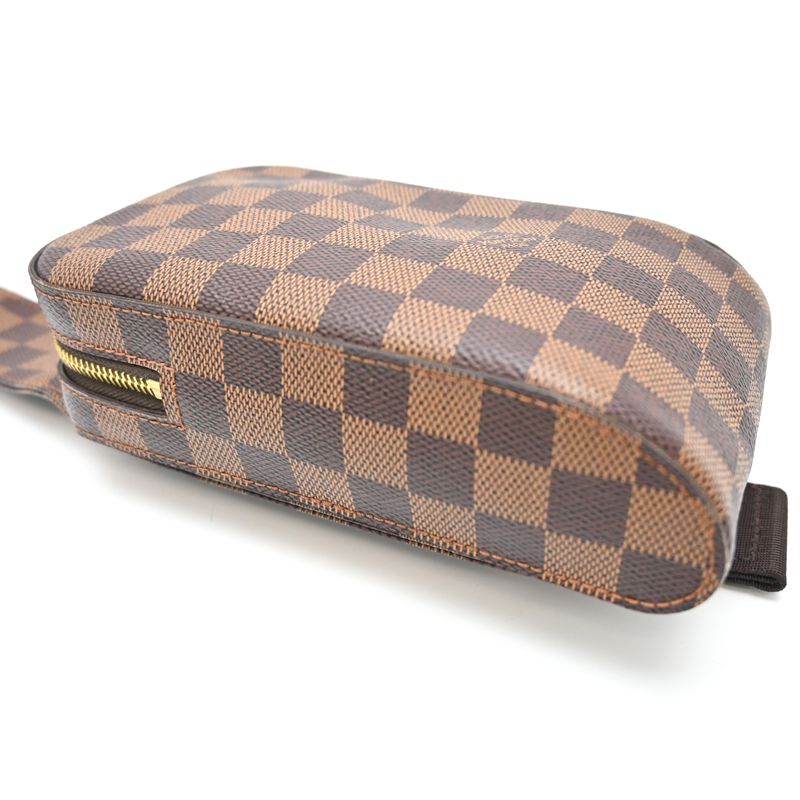 Louis Vuitton Belt Bag — view 3