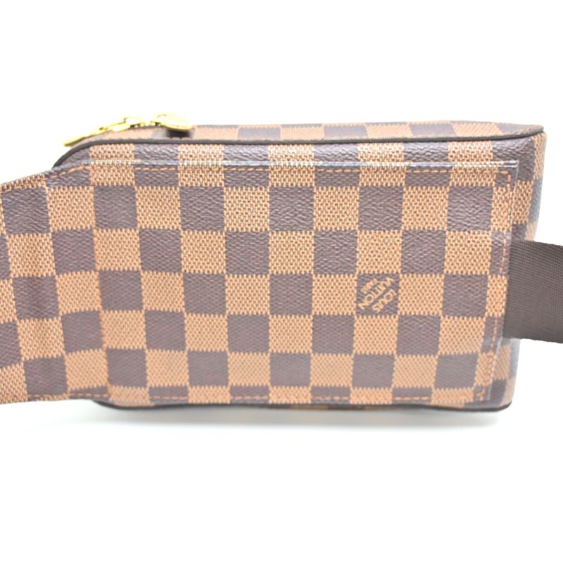 Louis Vuitton Belt Bag — view 2