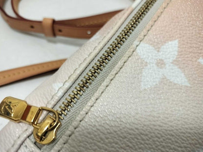 Louis Vuitton Sac by the Pool Tiny Backpack Blume Leather Gold — view 8