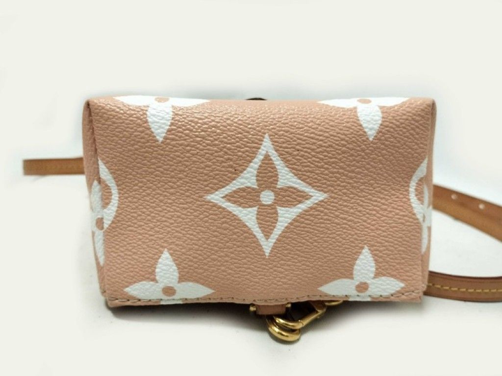 Louis Vuitton Sac by the Pool Tiny Backpack Blume Leather Gold — view 3