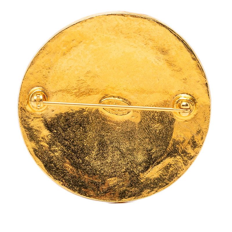 Chanel CC Logo Round Brooch Gold Plated — view 2