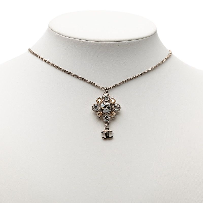 Chanel CC Logo Chain Pendant Necklace Silver Metal Line Stone — view 5