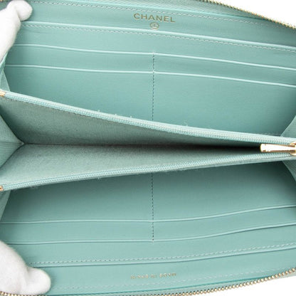 Chanel CC Logo Quilted Round Zip Wallet Light Blue Caviar Leather — view 4