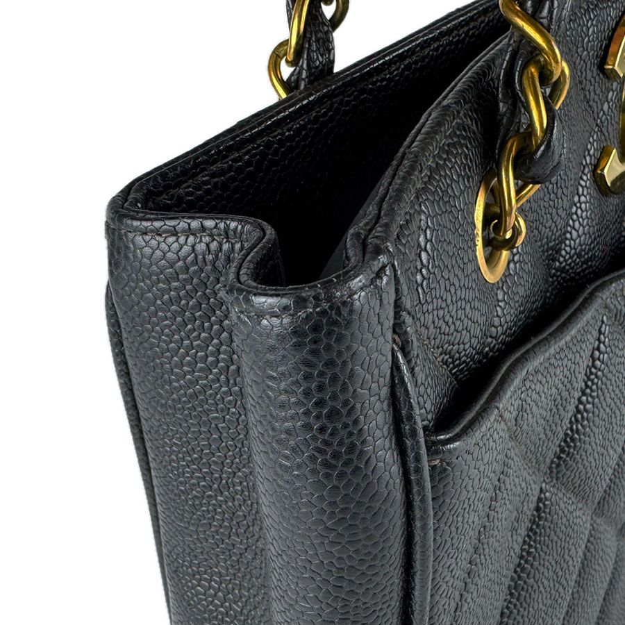 Chanel Shoulder Bag Quilted — view 6