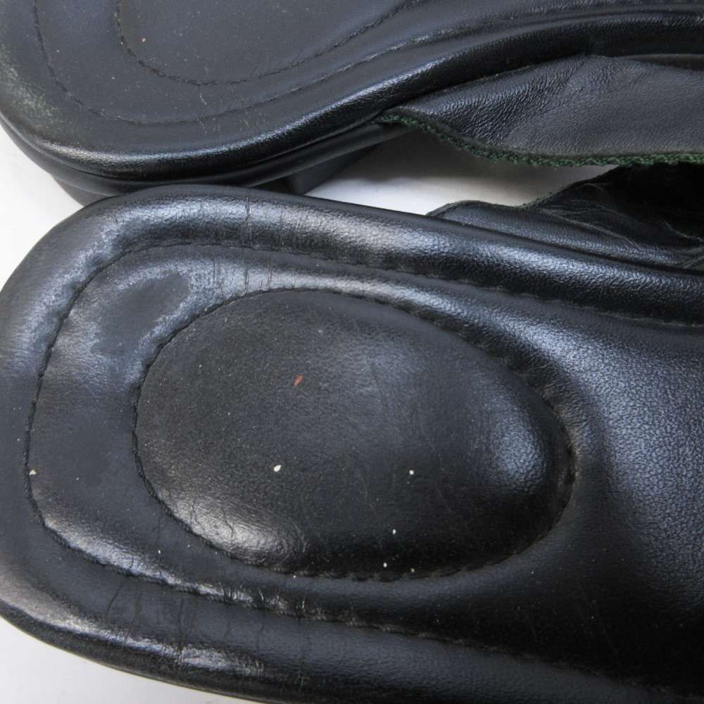 Gucci Sherry Line Thong Sandals Beach GG Logo Leather Switch 8 Black — view 6