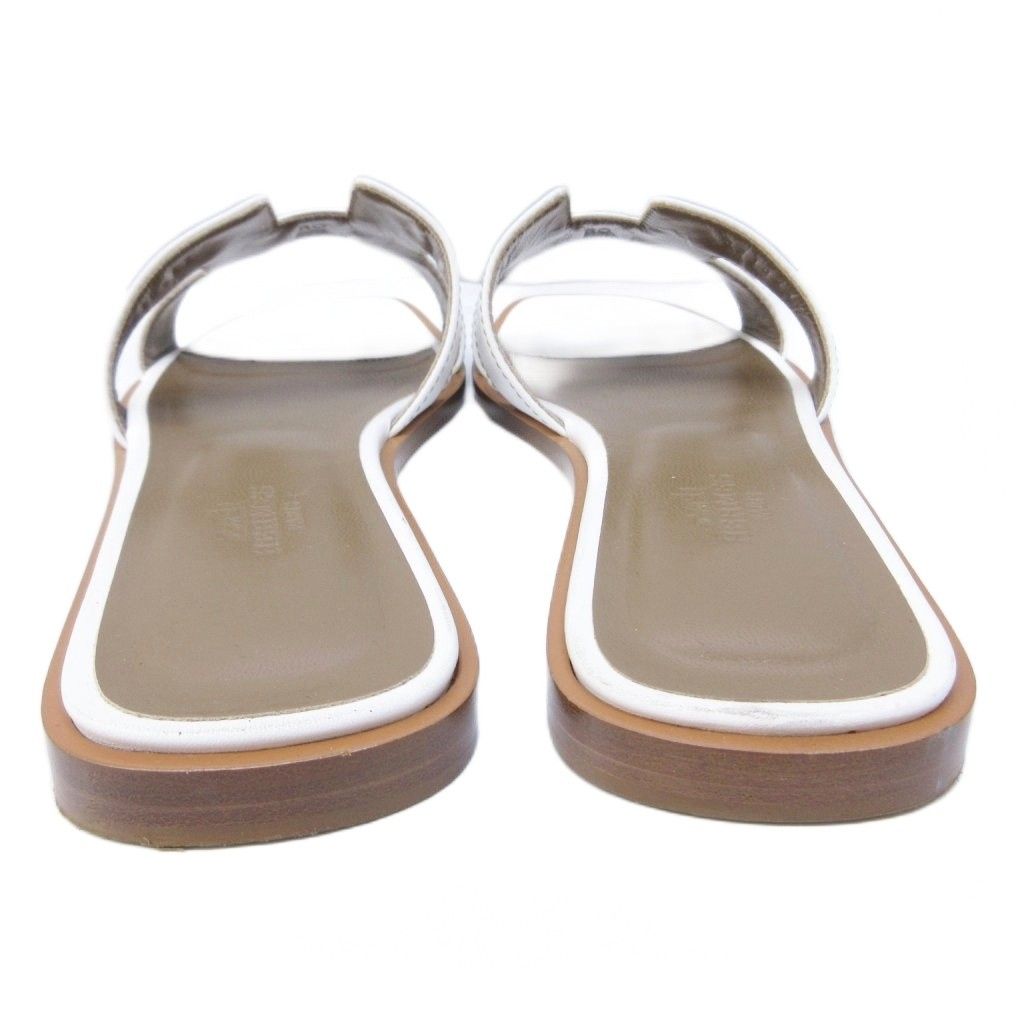 Hermes Oran Sandals Logo — view 3