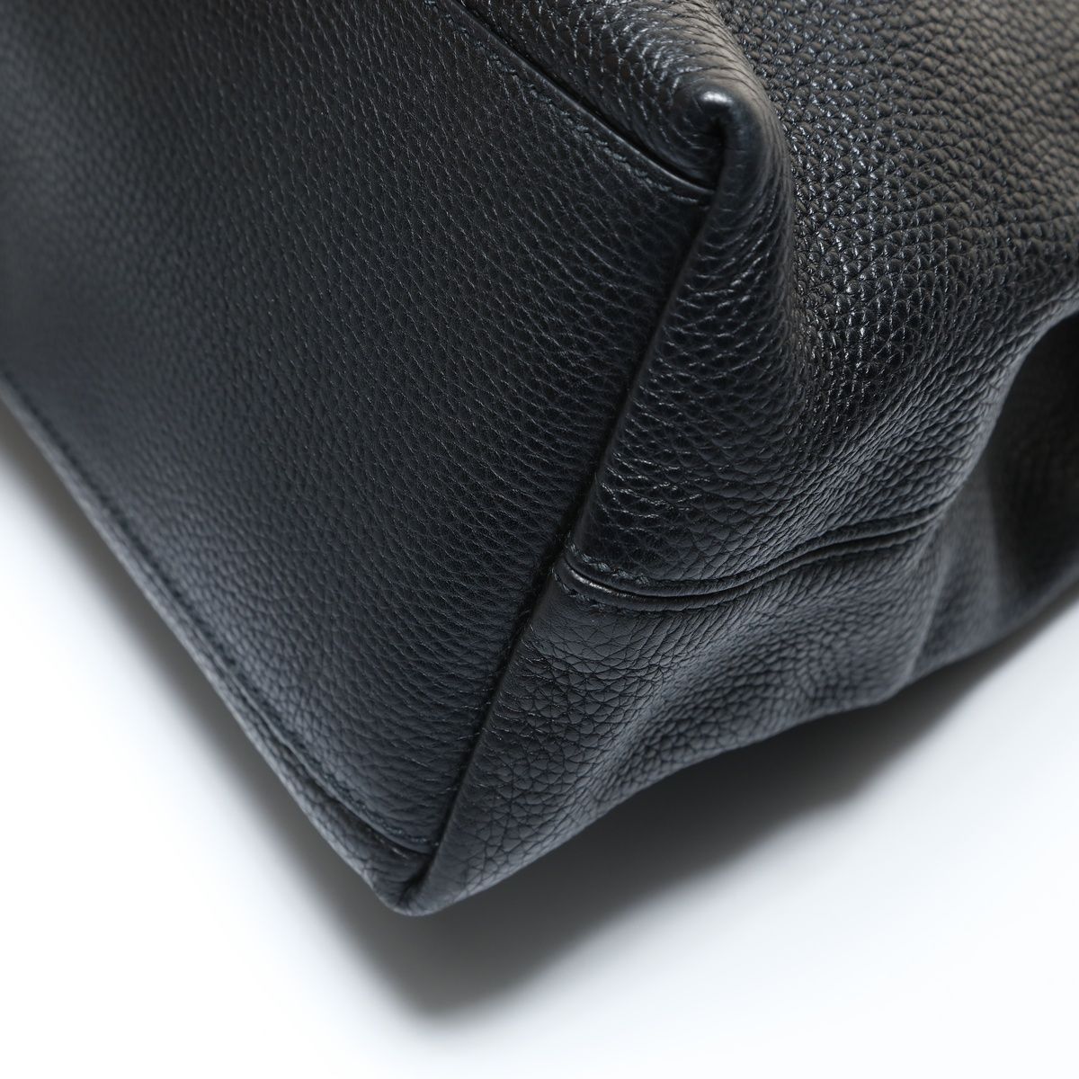 Gucci Shoulder Bag Soho Leather Chain — view 6