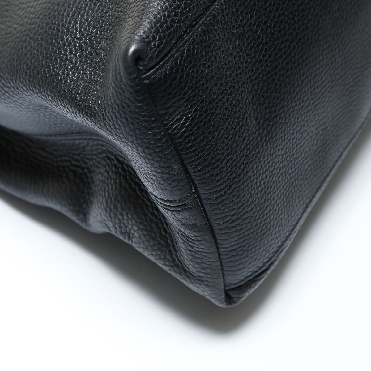 Gucci Shoulder Bag Soho Leather Chain — view 5
