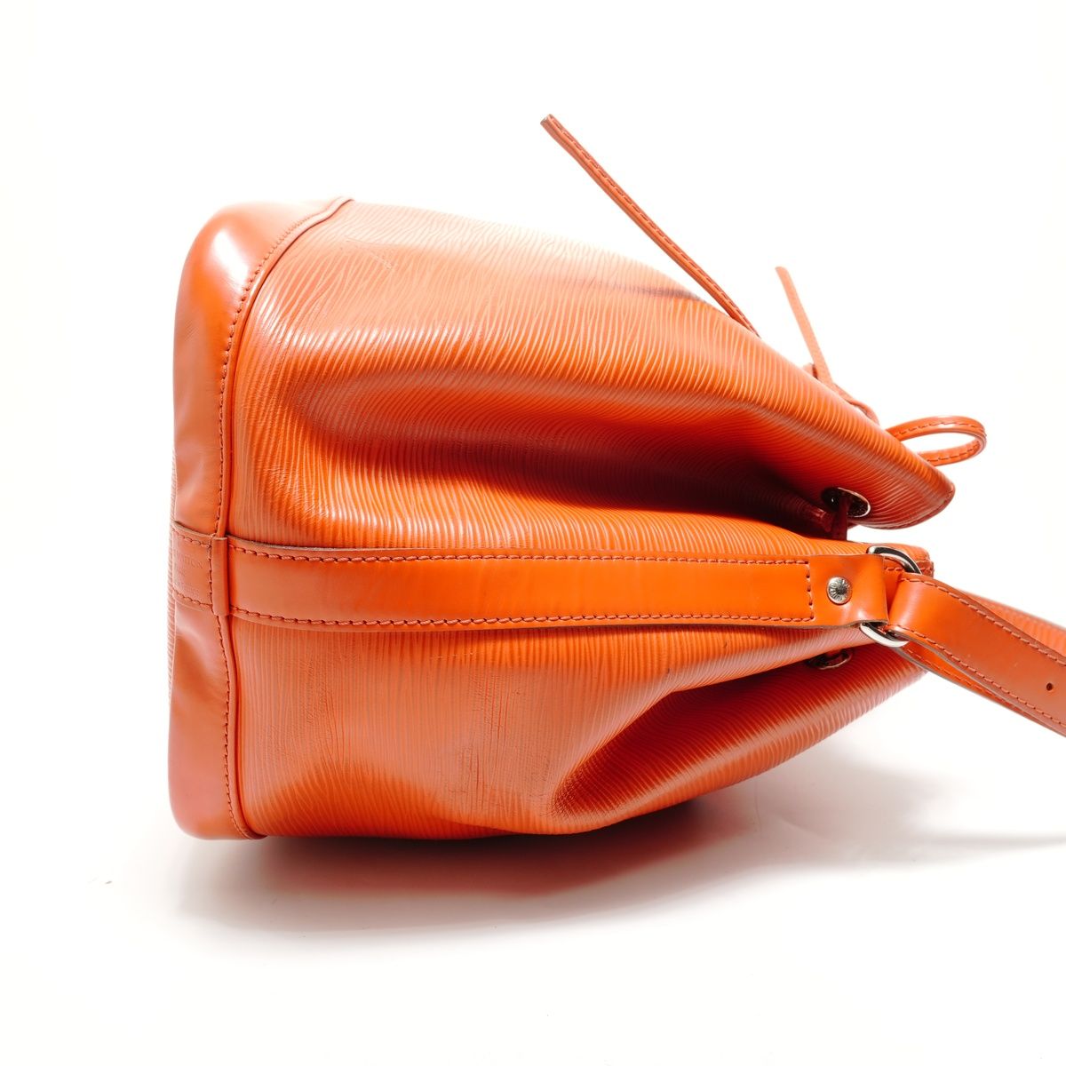 Louis Vuitton Shoulder Bag Petit Noe Epi — view 4