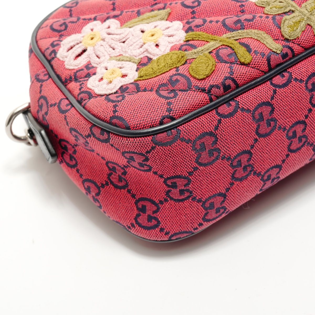 Gucci Shoulder Bag GG Marmont Canvas Embroidery Chain — view 5