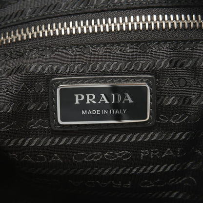 Prada Shoulder Bag Vitello Daino Cross — view 9