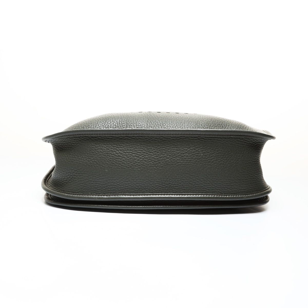 Hermes Shoulder Bag Evelyne 3 GM Taurillon Clemence — view 7