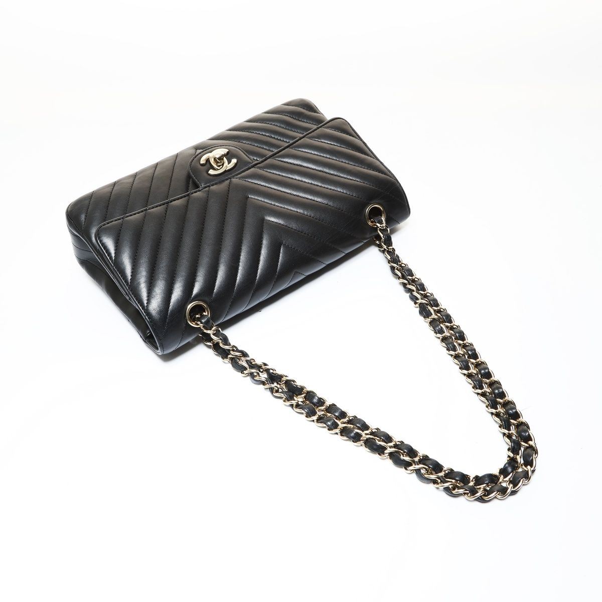Chanel Shoulder Bag Chez Blanc CC Logo Double Flap — view 9