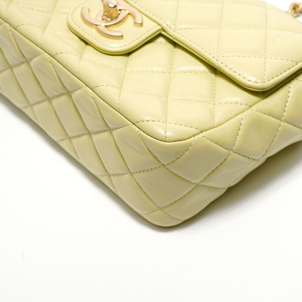 Chanel Shoulder Bag Mini Quilted Lambskin Matte Togo Rudo — view 6