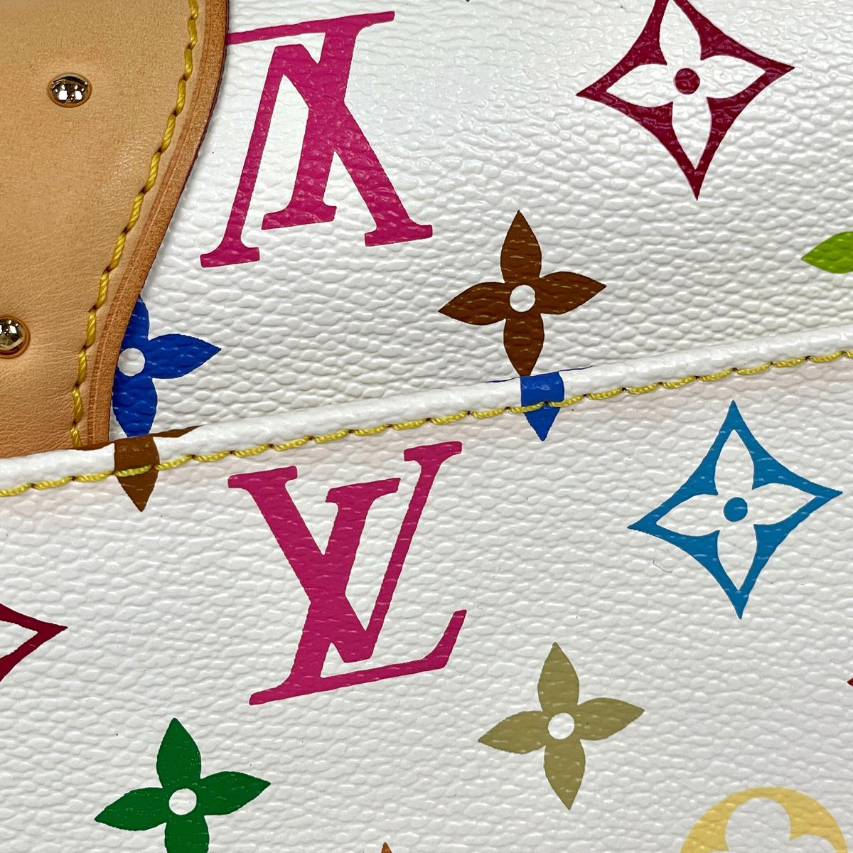 Louis Vuitton MM Shoulder Bag Monogram Multicolor Blanc — view 7