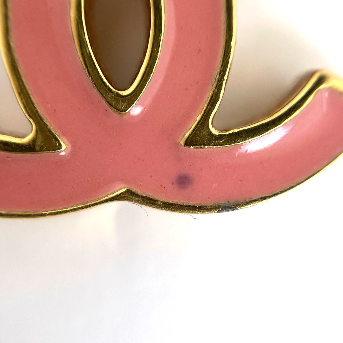 Chanel CC Logo Necklace Gold Plated Pink — view 4