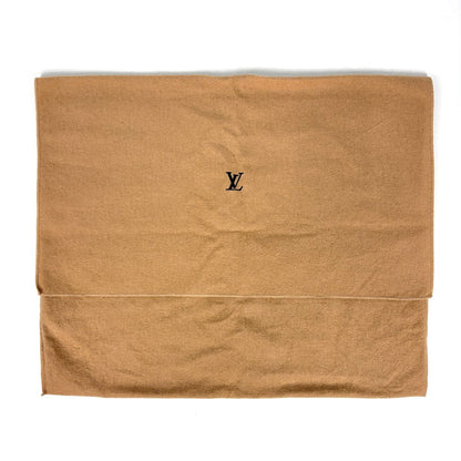 Louis Vuitton Nocturne PM Epi Noir Shoulder Bag — view 8