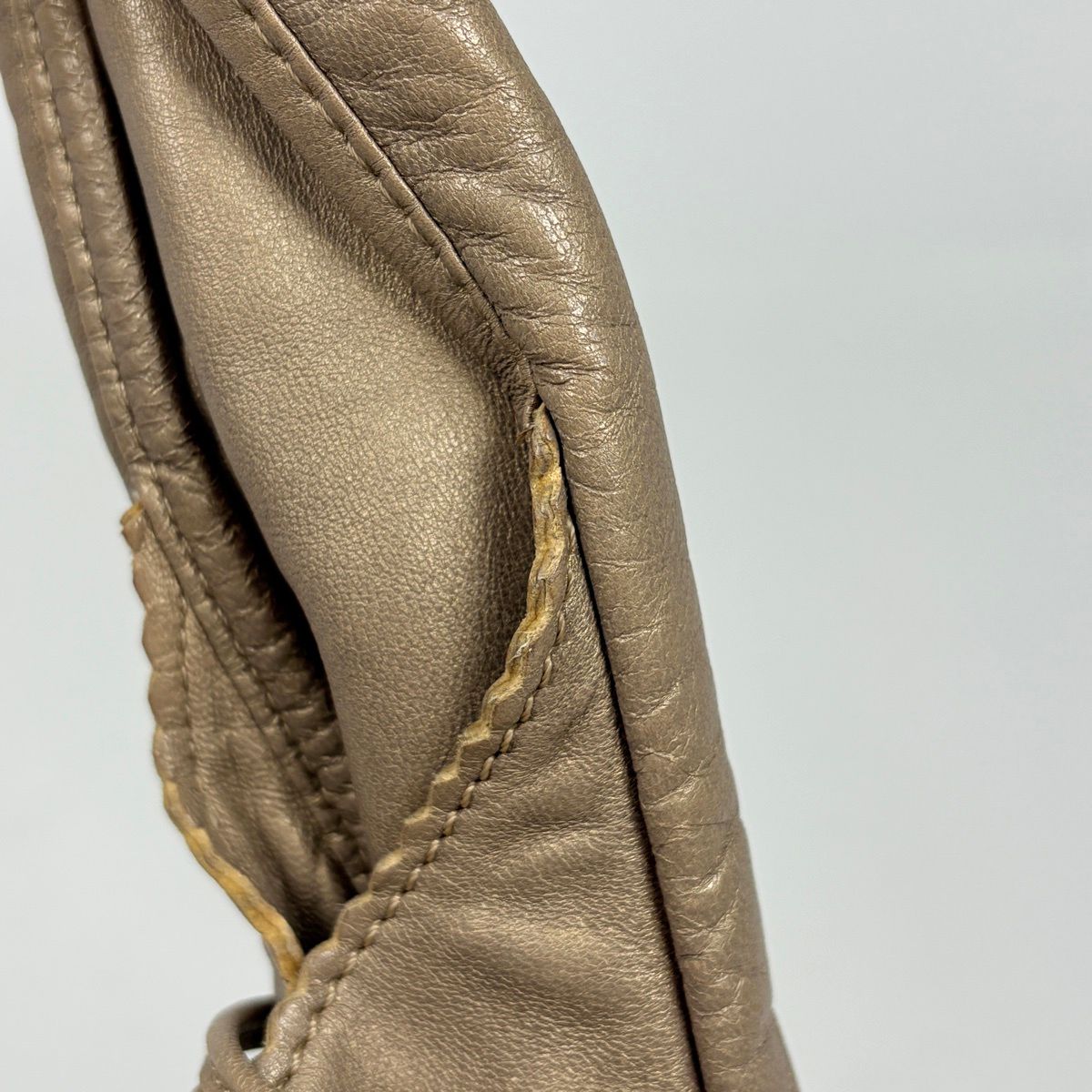 Loewe Viento 30 Fringe Anagram Shoulder Bag Leather Gold — view 5