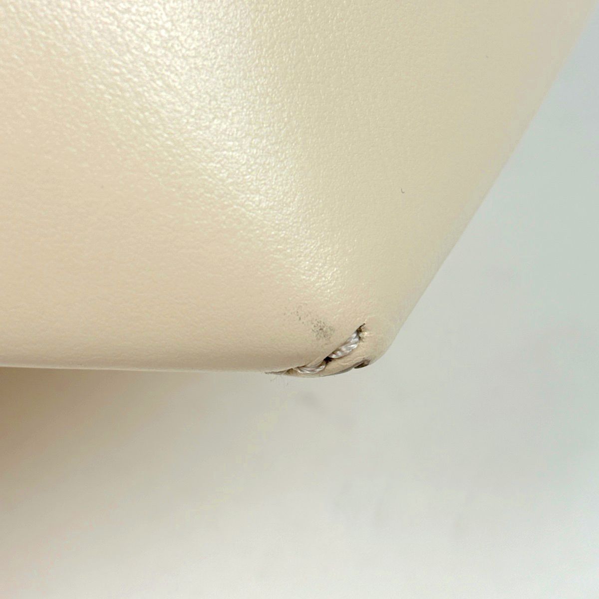 Loewe Puzzle Fold Shoulder Bag Leather White — view 3