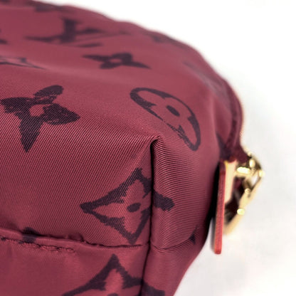 Louis Vuitton Pochette Cosmetic PM Gray Scoddington Makeup Pouch Nylon Red — view 3
