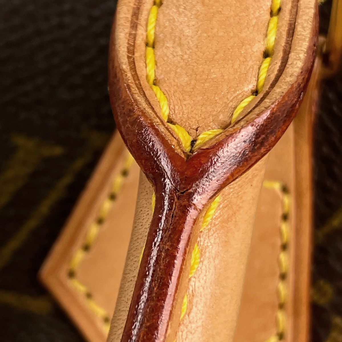 Louis Vuitton Ellipse MM Handbag Monogram Brown — view 7