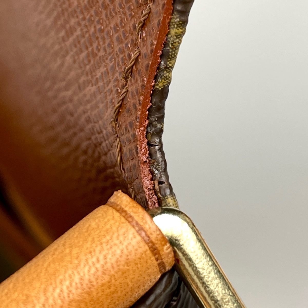 Louis Vuitton Musette Tango Short Monogram Brown Shoulder Bag — view 7