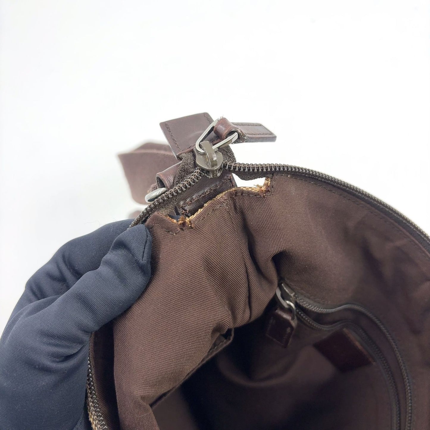Gucci GG Canvas Leather Brown Beige Shoulder Bag Silver — view 7