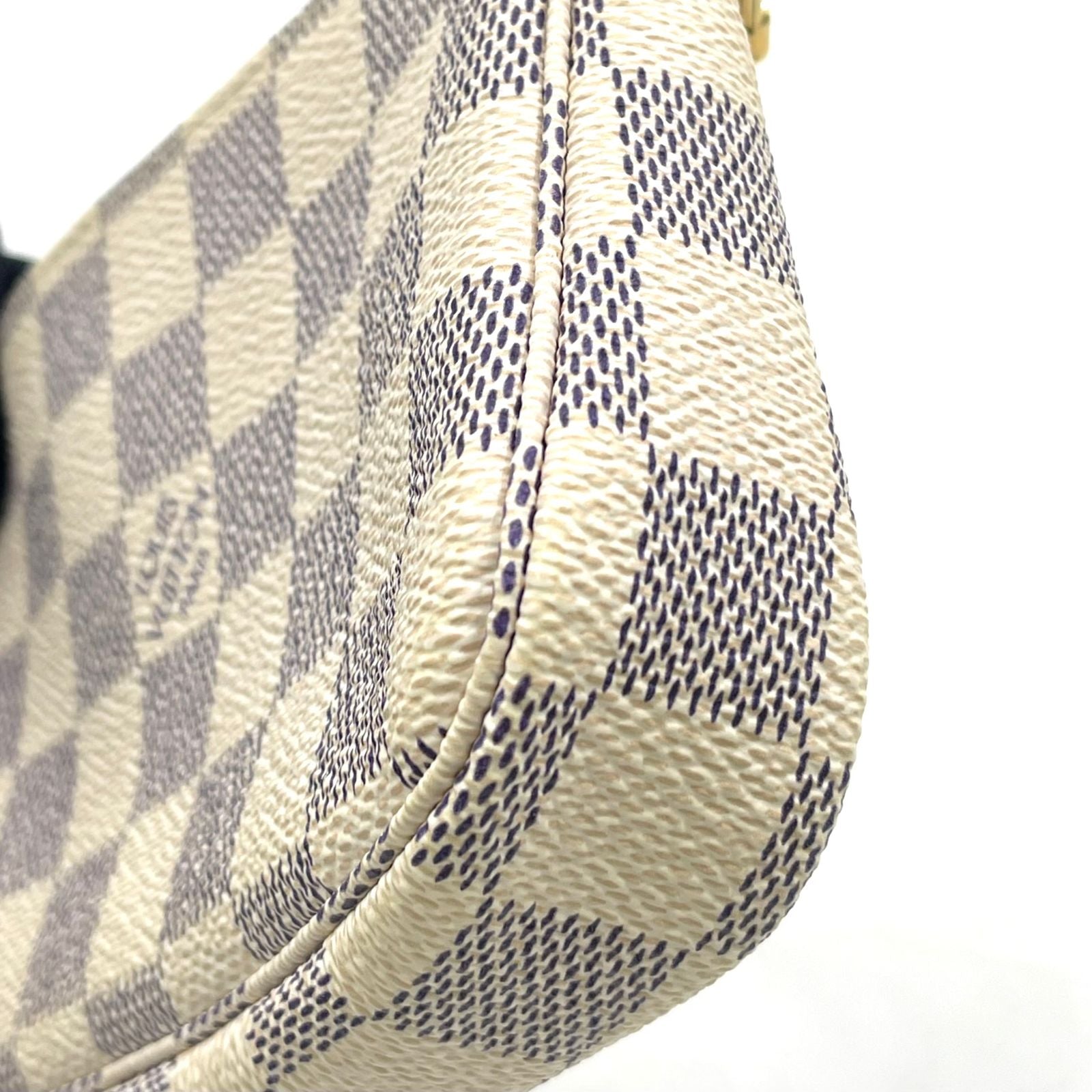 Louis Vuitton Mini Pochette Accessoire Damier Azur White Handbag Gold — view 9