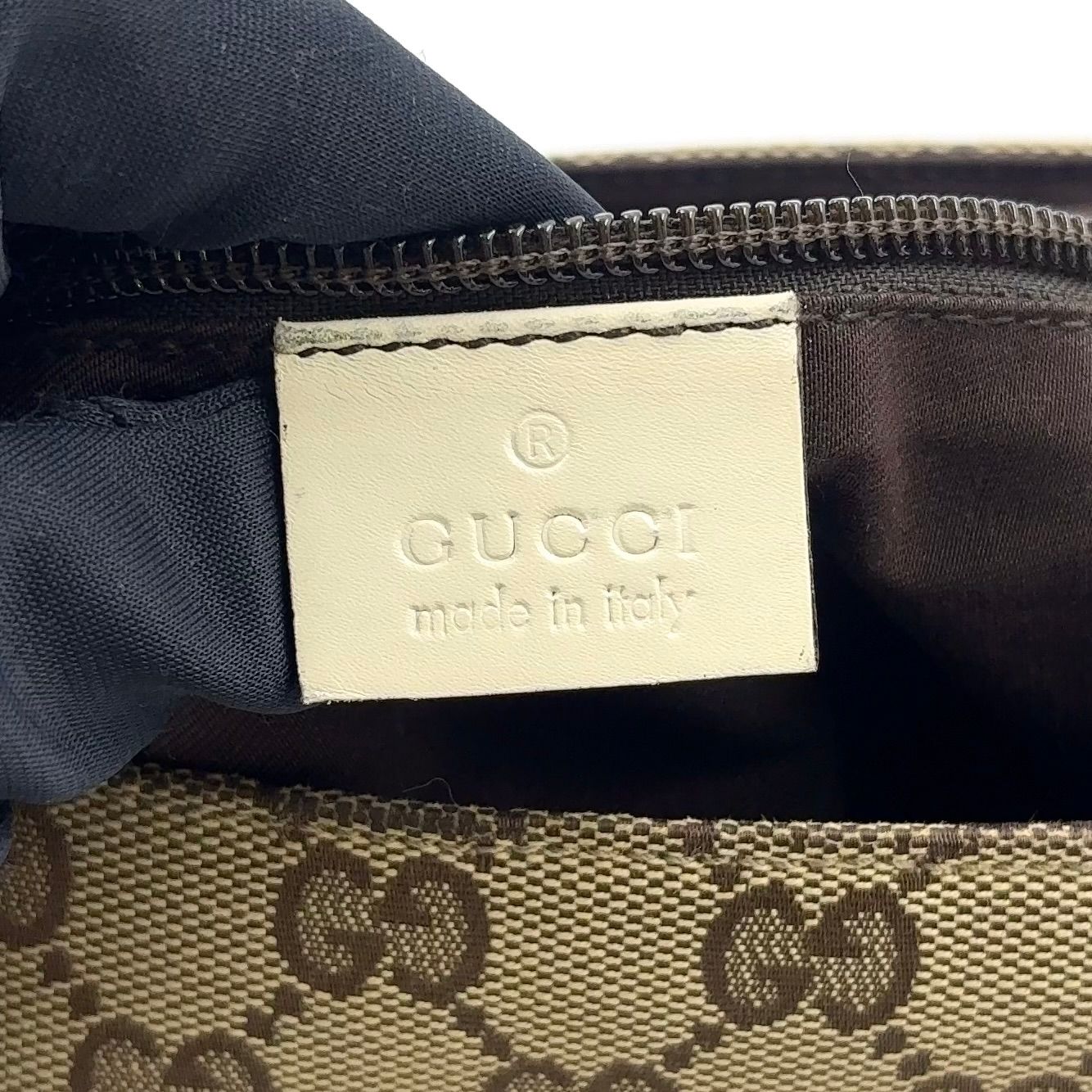 Gucci GG Canvas Crossbody Leather Beige Shoulder Bag Silver — view 4