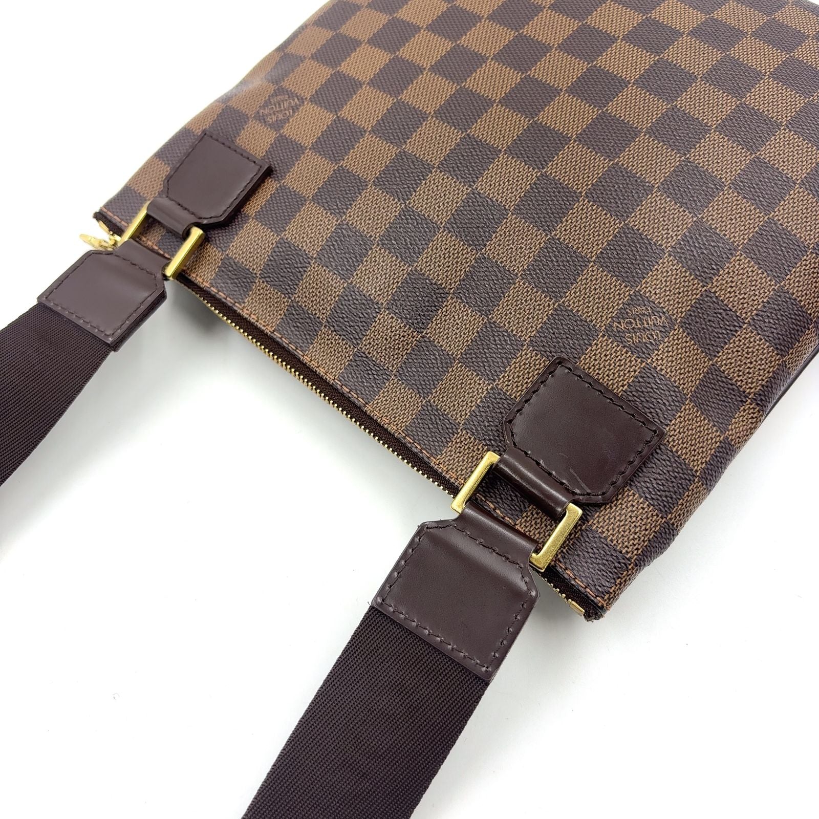 Louis Vuitton Pochette Bosphore Damier Ebene Leather Brown Shoulder Bag Gold — view 6