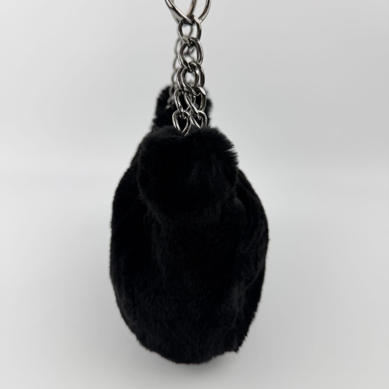 Chanel CC Logo Handbag Black Rabbit Vintage — view 6