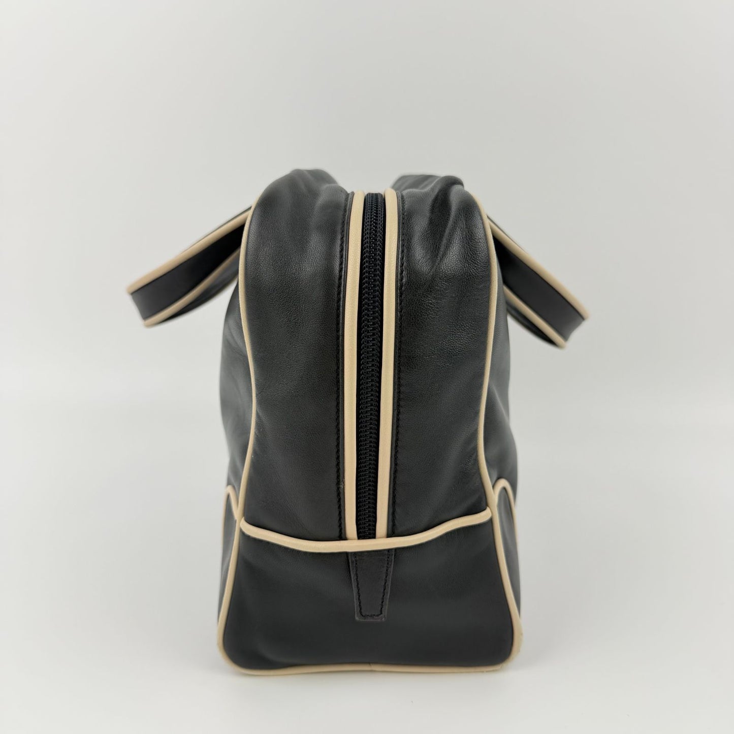 Loewe Handbag Black Leather Vintage — view 4